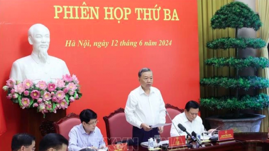 President takes helm of committee reviewing Vietnam’s socialist-oriented renewal